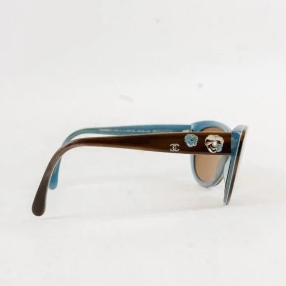 Chanel Blue Camelia and Horn Sunglasses - Picture 3 of 6